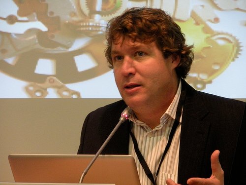 George_Siemens_at_UNESCO_Conference_2009