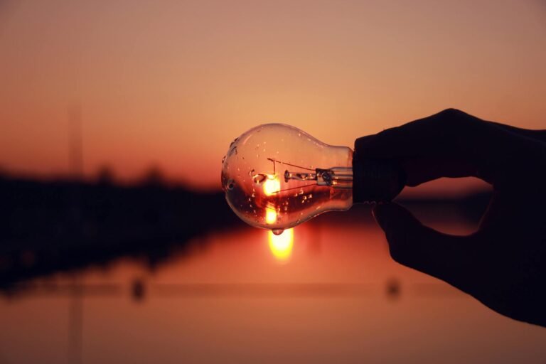 clear light bulb