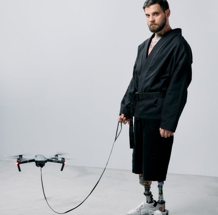 photo of man wearing black clothing